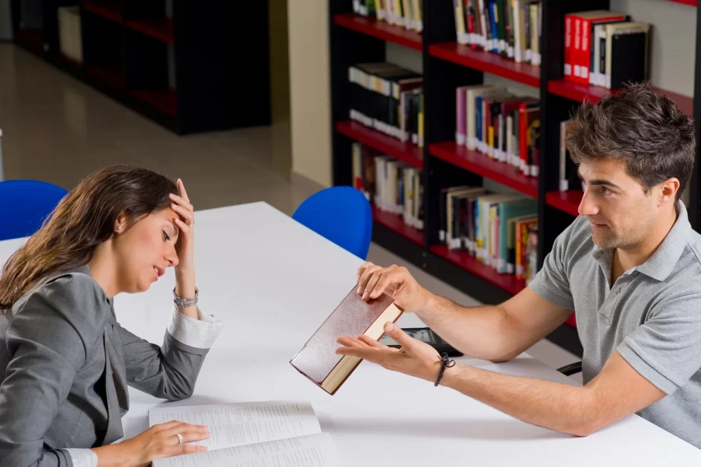 how can you motivate students to learn​